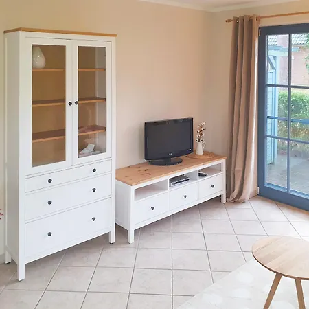 Apartment Haus Am Darsser Wald W3 *